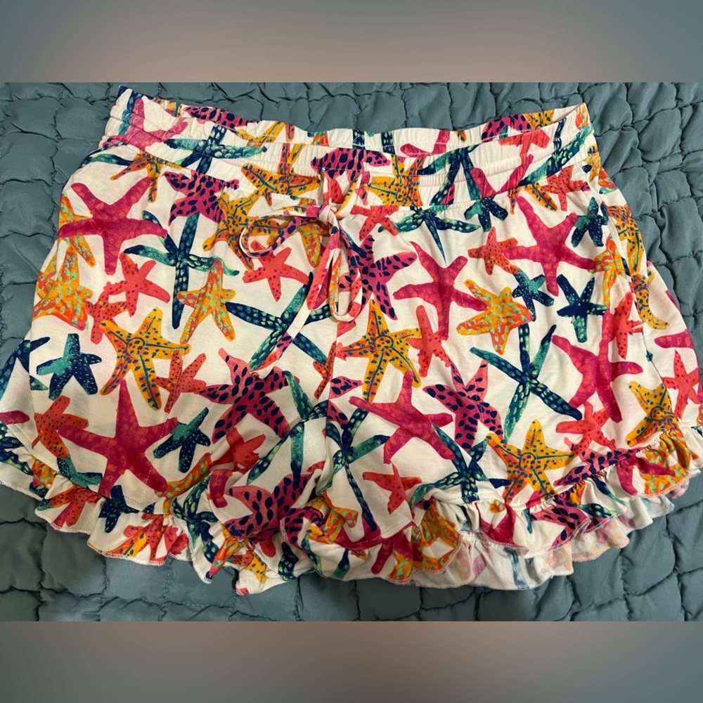 Soma pajama shorts with ruffle hem, size medium.